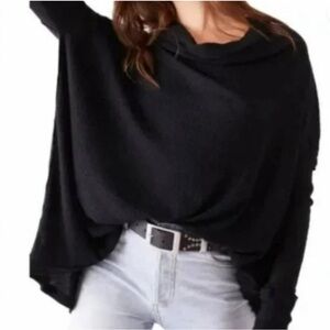 Women’s Free People Juicy Long Sleeve Slouchy Open Back Shirt in Black Size M